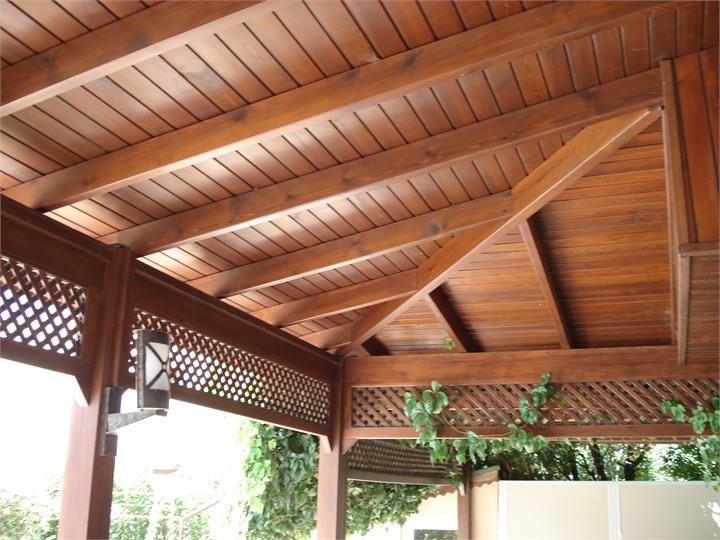 Ahşap Pergola Sazlı